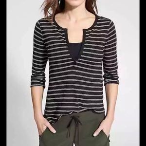 ATHLETA 100% linen top, black & white stripes, XS
